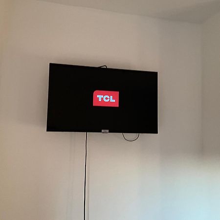 Comfy, Cosy Small Double With Wi-Fi Earley Екстериор снимка