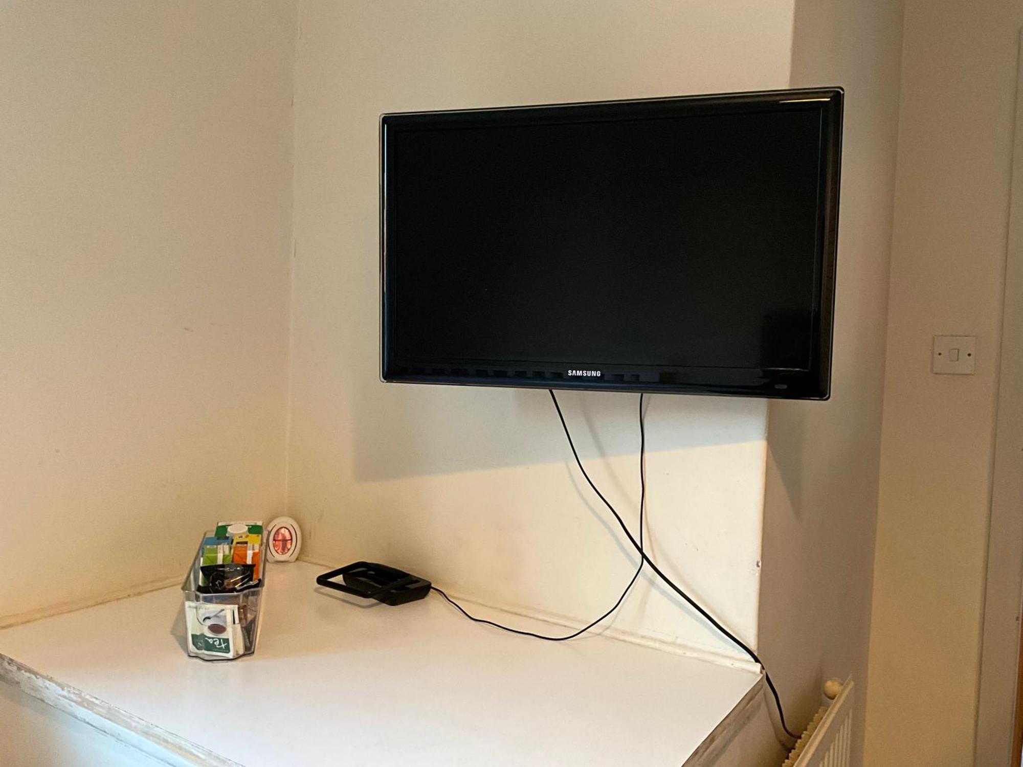Comfy, Cosy Small Double With Wi-Fi Earley Екстериор снимка